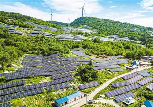 傾斜角が一定でない直列太陽光発電モジュールの電気的性能損失に関する研究